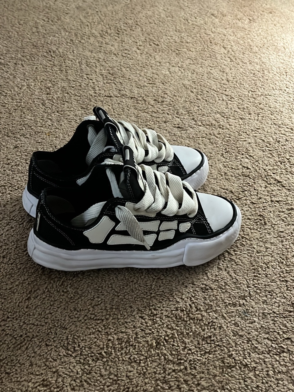 Miharayasuhiro Black and White Low-Top Sneakers